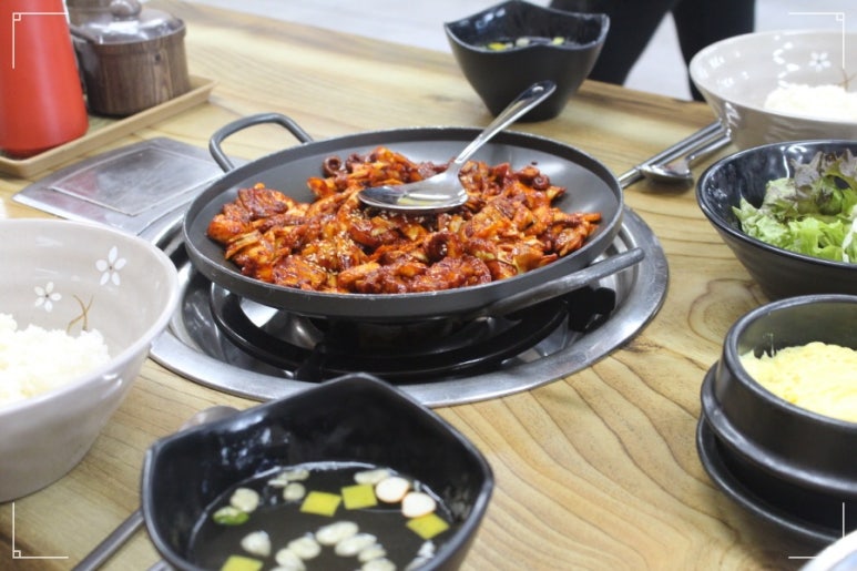 난타 해물왕 칼국수 이미지