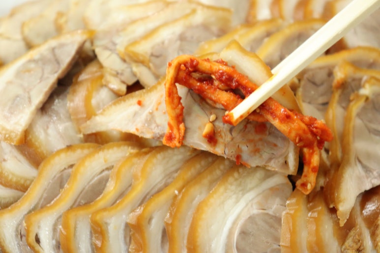 만석군족발 이미지