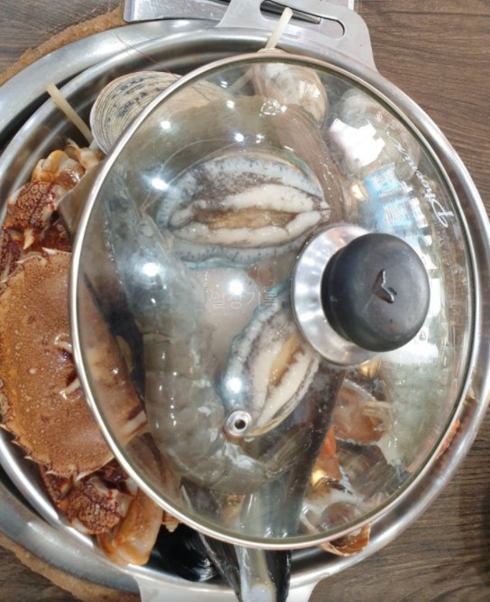 부산해물탕 이미지