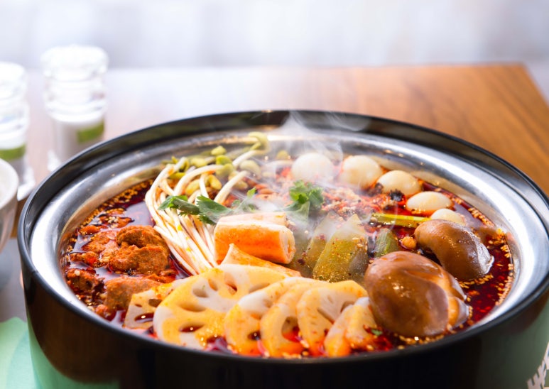 맛있다고 울지 마라탕 이미지