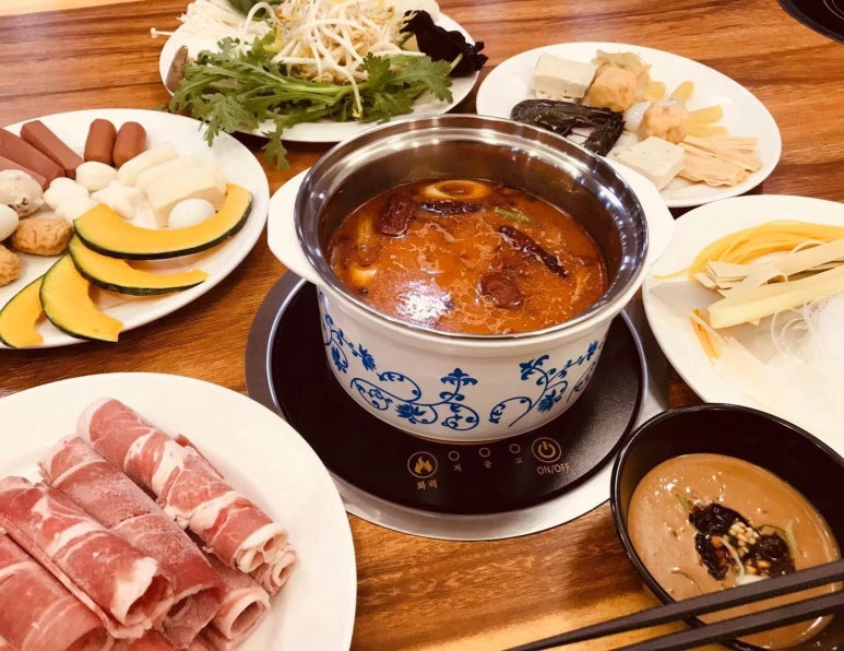 맛있다고 울지 마라탕 이미지