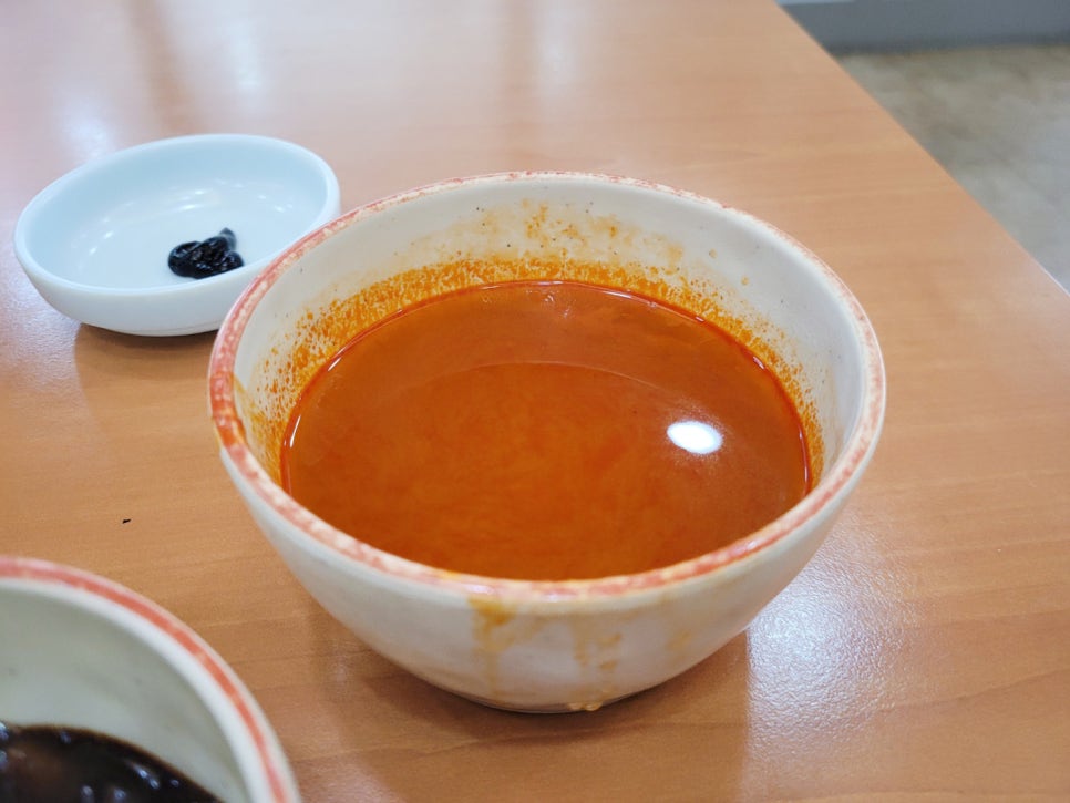 황제쟁반짜장 이미지