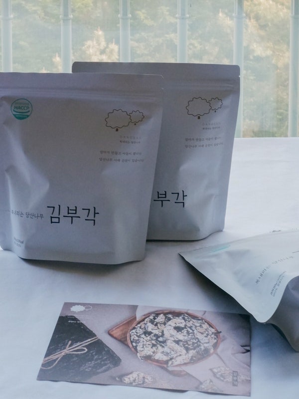 복내리는당산나무 이미지