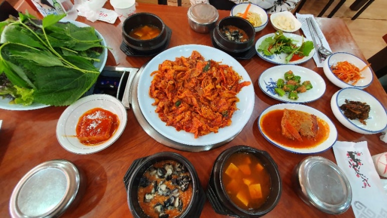 토담우렁쌈밥 이미지