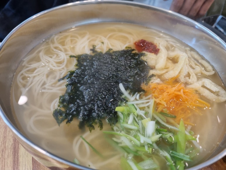소문난옛날잔치국수 이미지