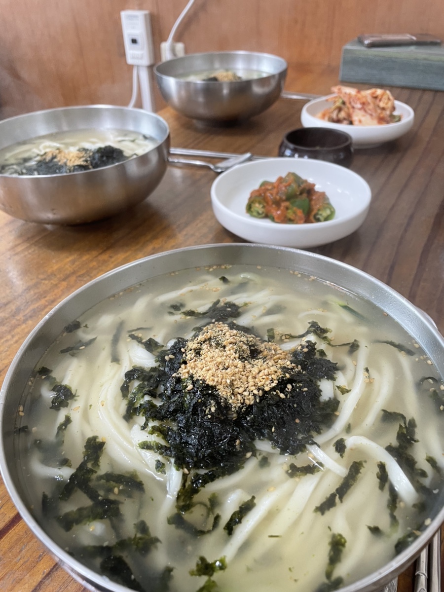 손칼국수 이미지