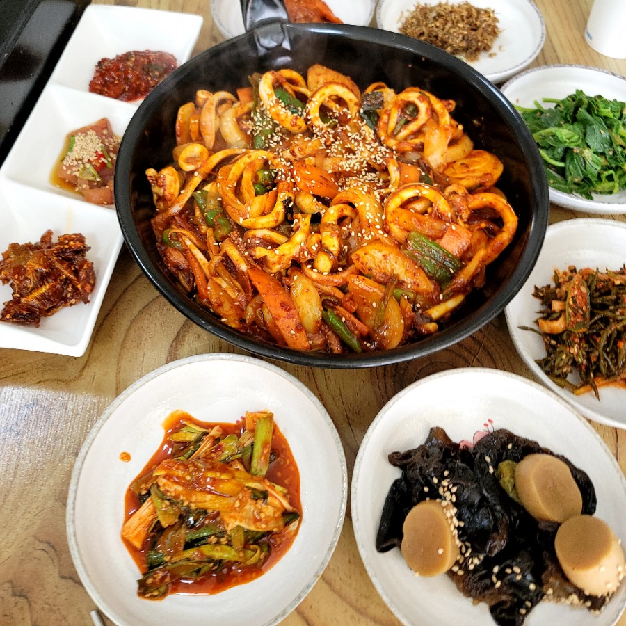 정다운칼만두 이미지