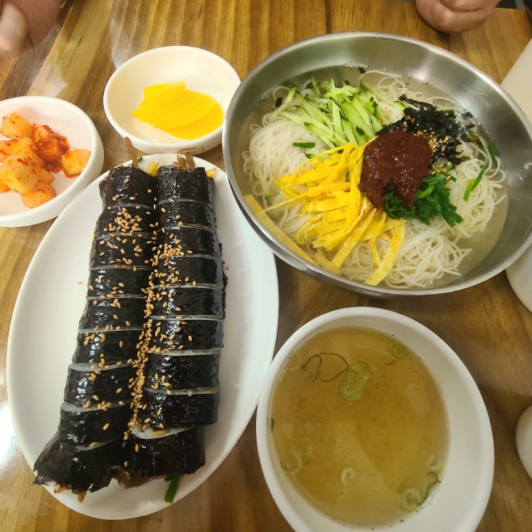 오동동분식 이미지