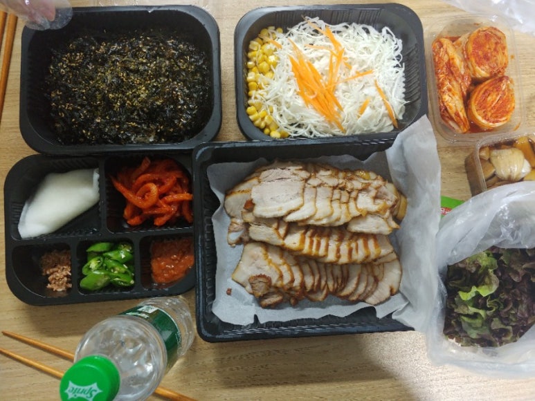 족족한날 이미지