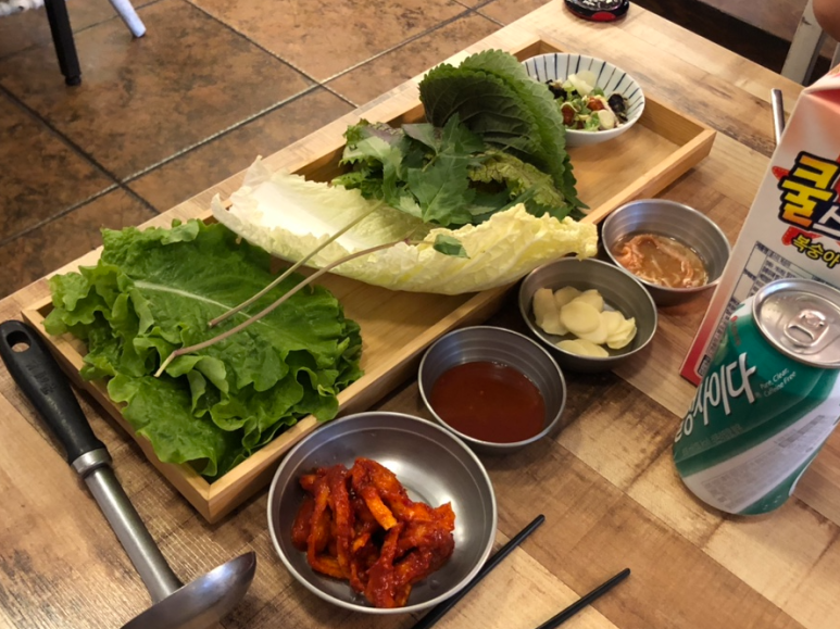 오로지족발 이미지