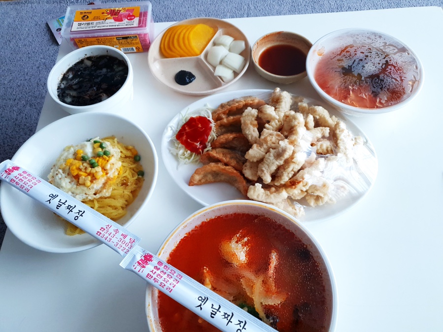옛날전통짜장 이미지