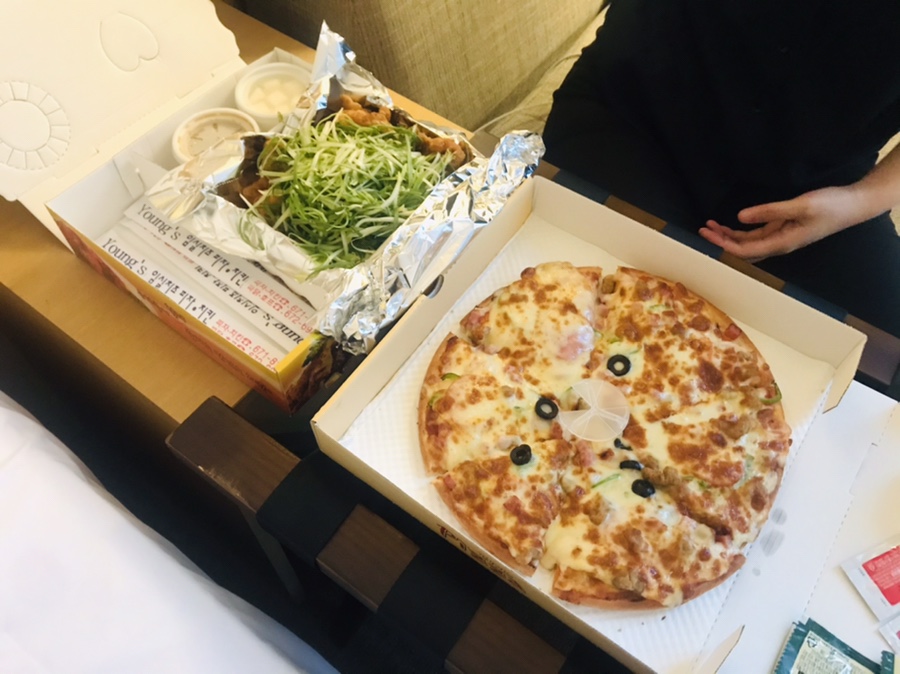 임실치즈피자앤치킨 이미지