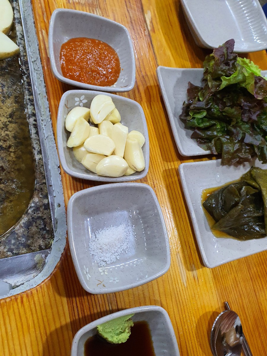 까치골오리돌구이 이미지