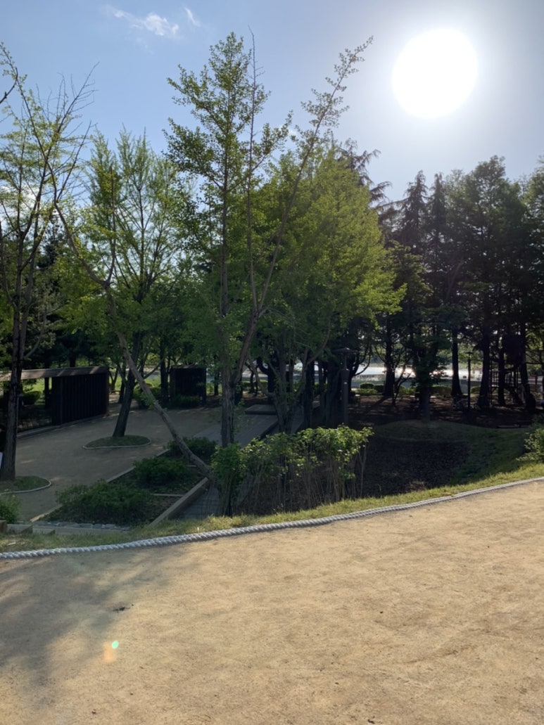 야호학산유아숲체험원 이미지