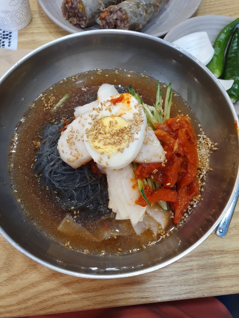 함흥냉면 이미지