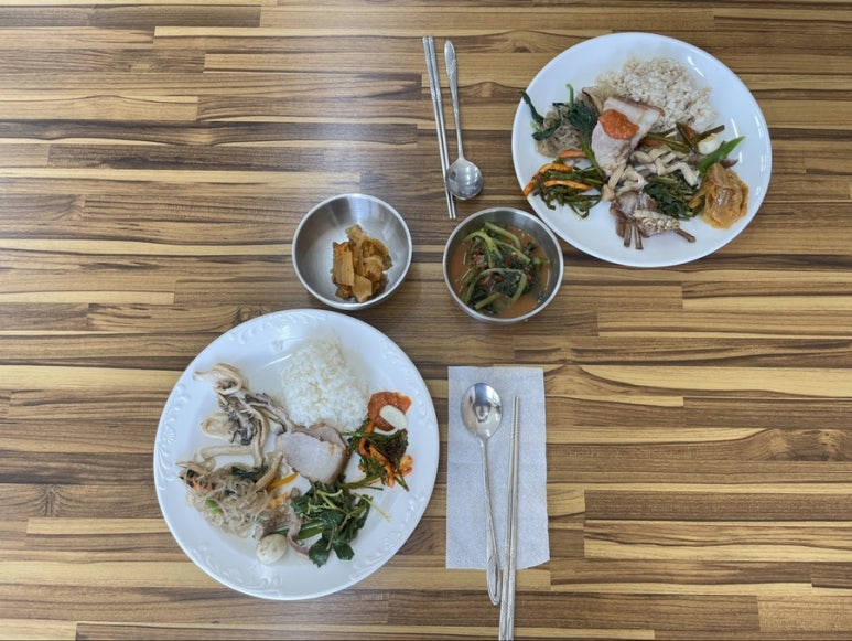 한끼정식뷔페 이미지