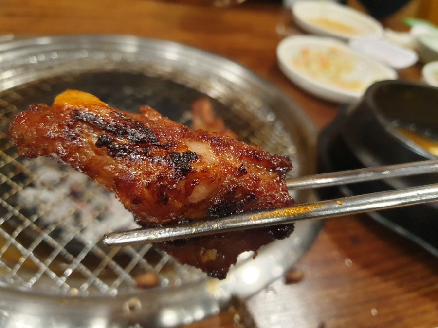 반고집 숯불갈비 이미지