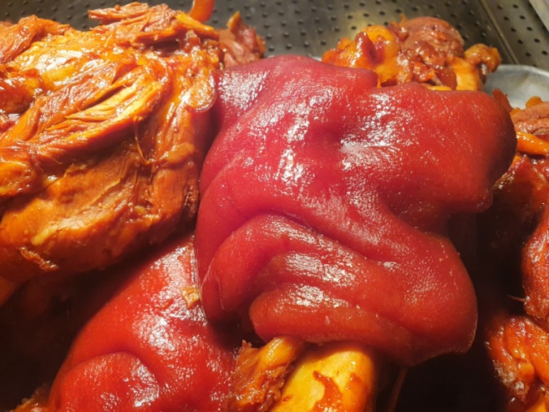 퐁당족발 이미지