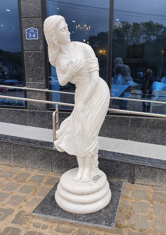 앤틱컴퍼니 이미지