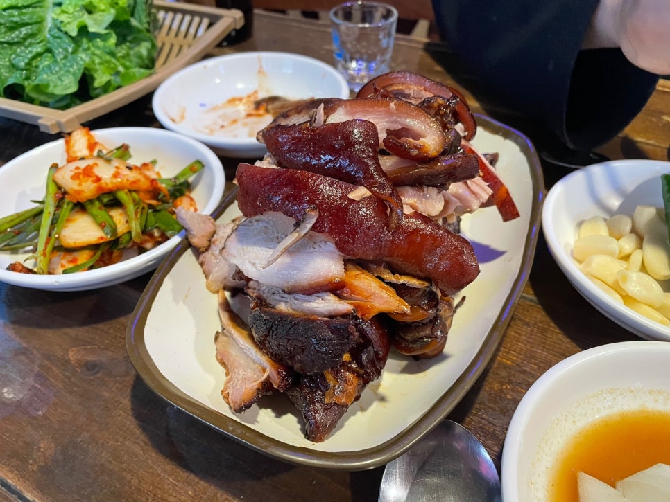 고향족발 이미지