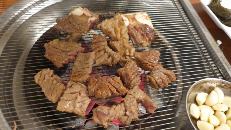 고봉숯불갈비 이미지