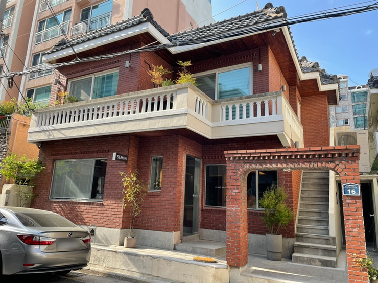 세모커피 이미지