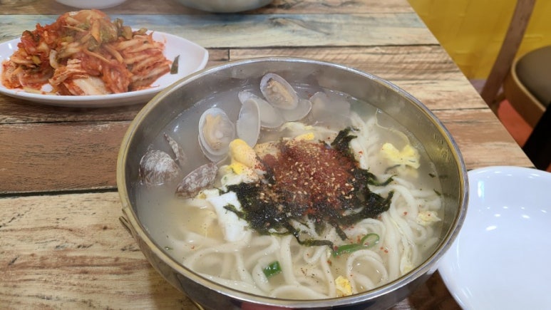 만가칼국수 이미지