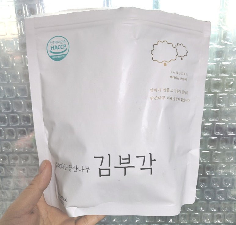복내리는당산나무 이미지