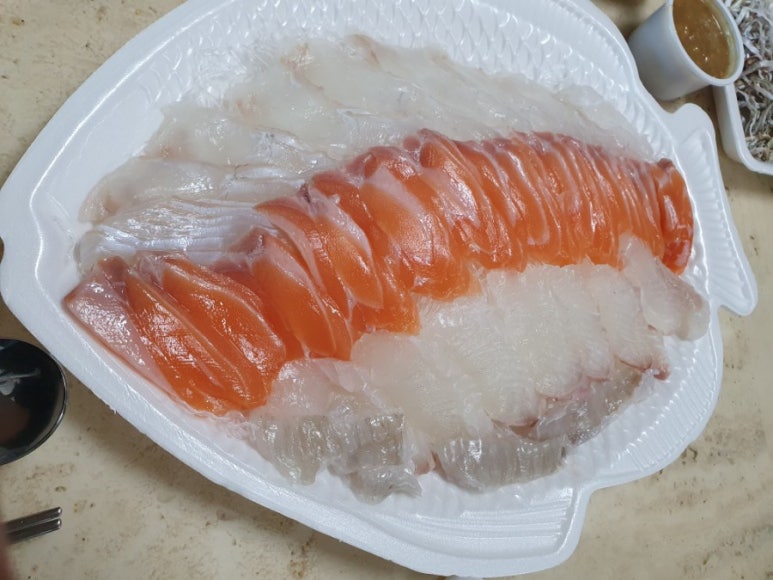 자연산회통영붕장어 이미지