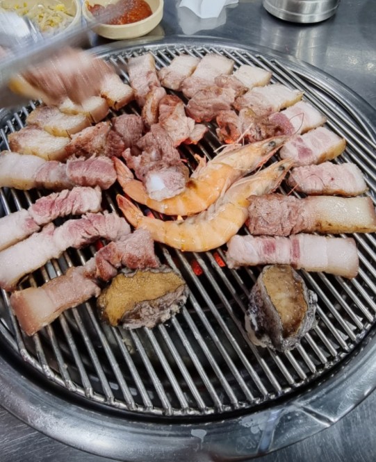 대윤흑돼지 이미지