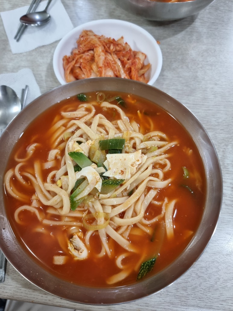 만나칼국수 이미지