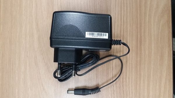 어댑터(Adapter) 이미지