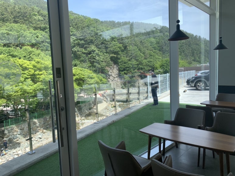 이디야커피김해대청계곡점 이미지