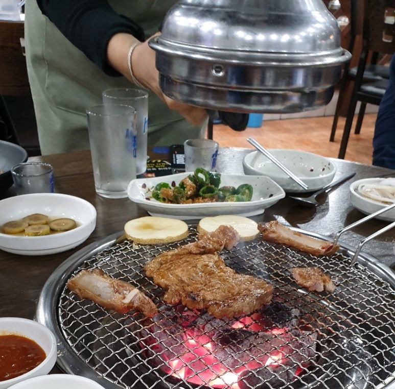 황돈참숯갈비 이미지