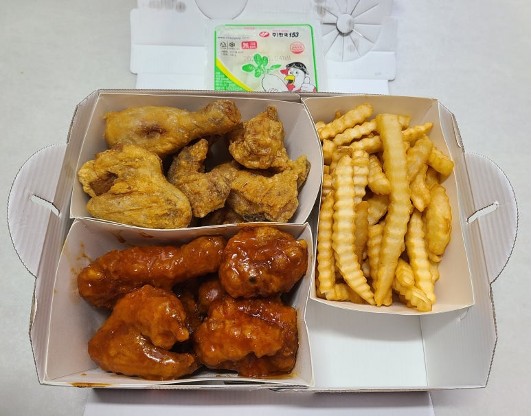 반반치킨 이미지