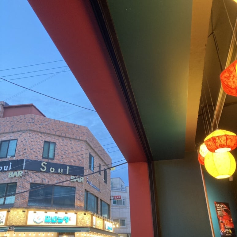 맘스터치남외점 이미지