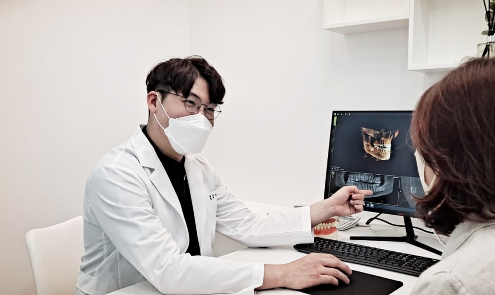안심플란트치과의원 이미지