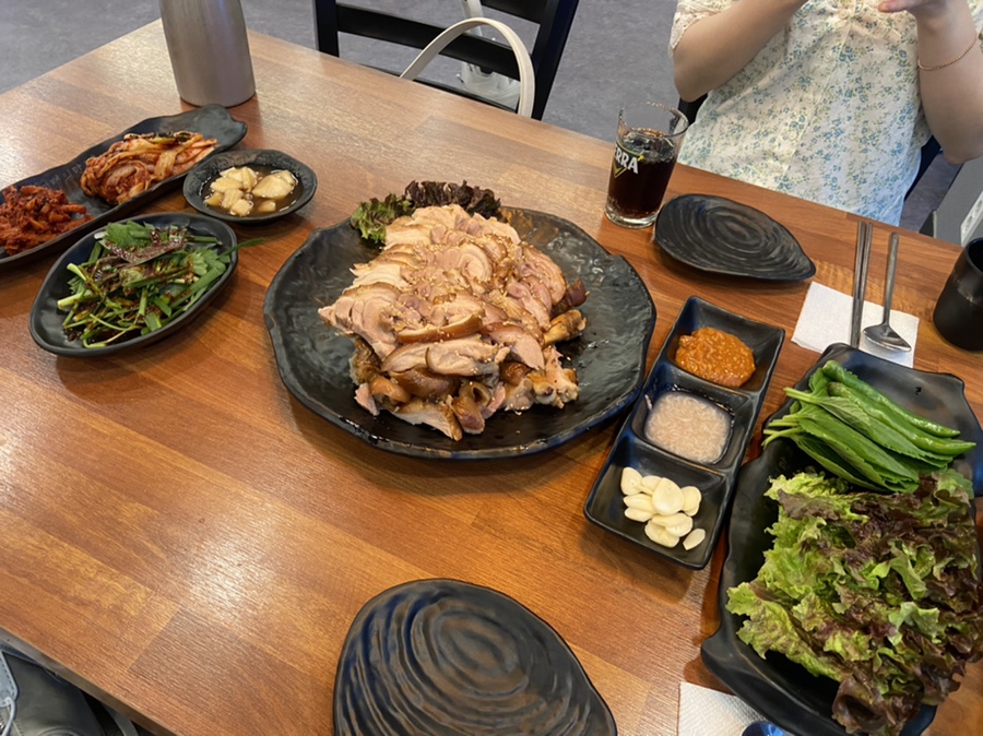 명품명가족발 이미지