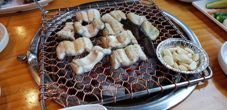 억조민물장어 이미지
