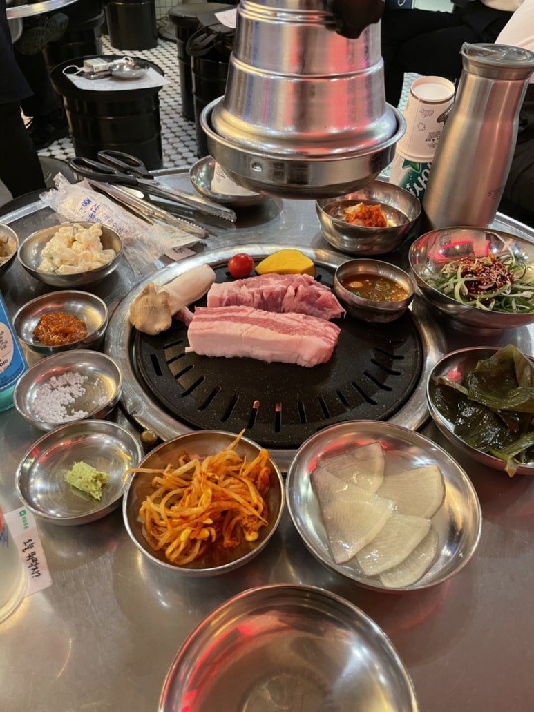 삼겹창고 이미지