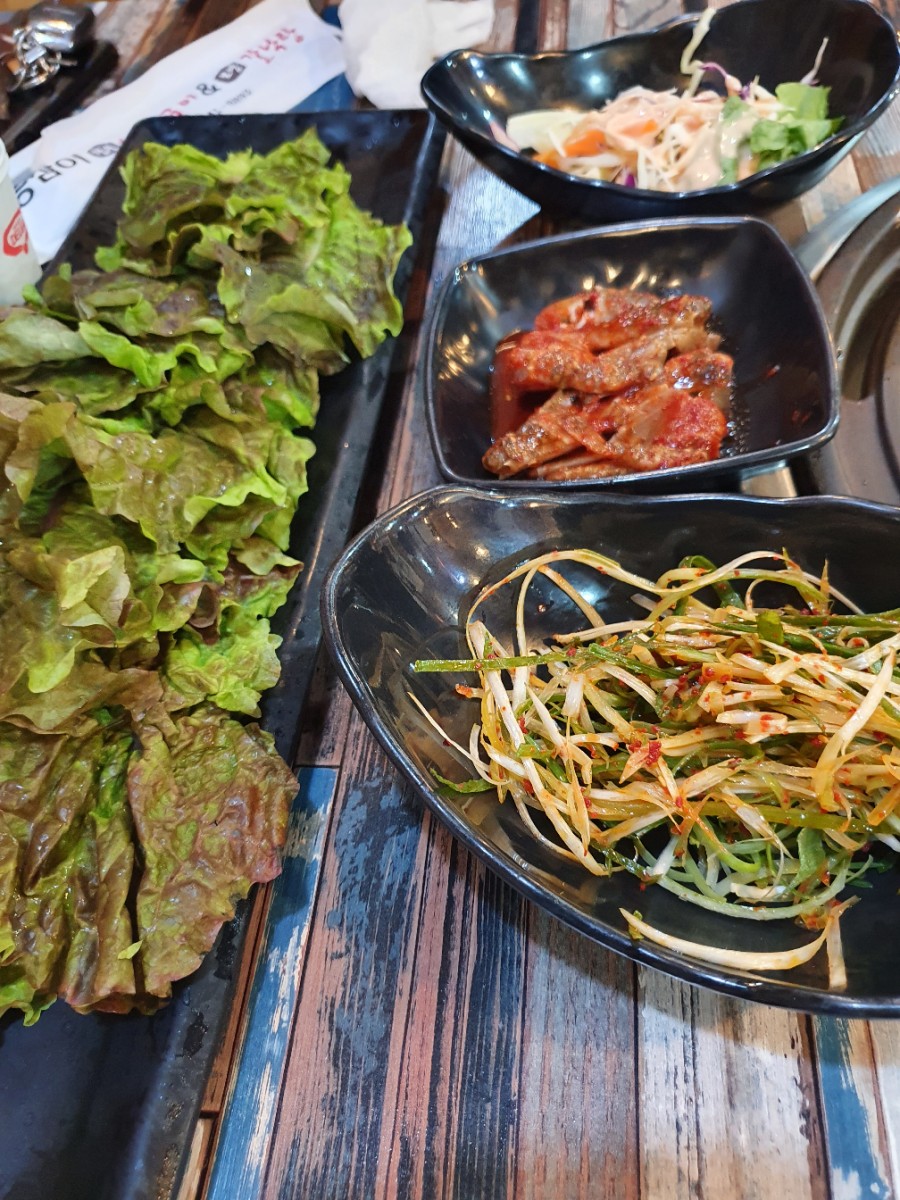 응삼이초벌구이 이미지