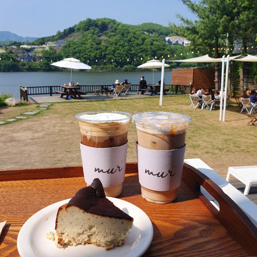 카페무르 이미지