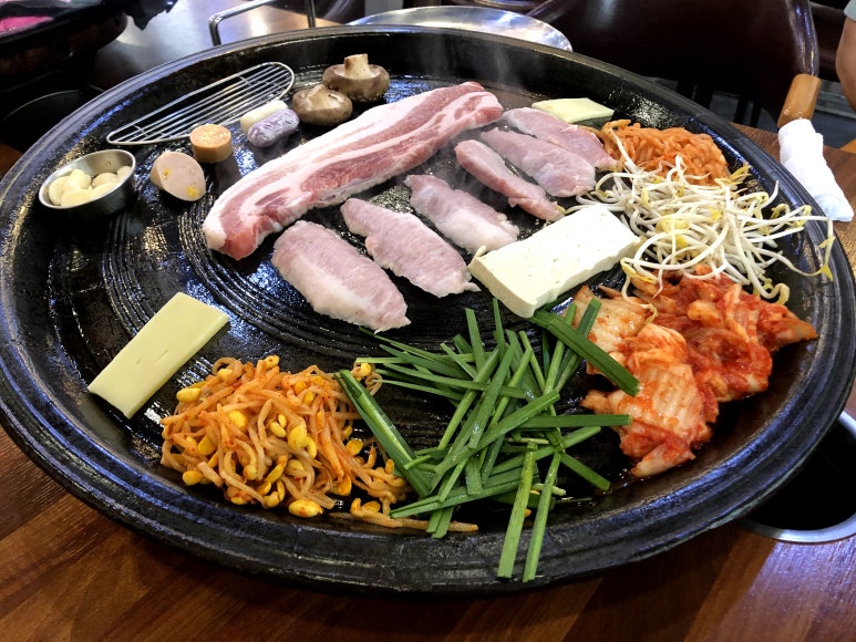짱구네왕뚜껑삼겹살 이미지
