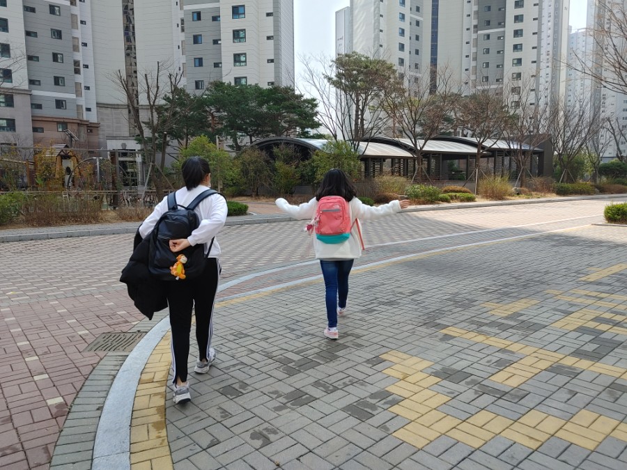 맘스터치양산증산 이미지