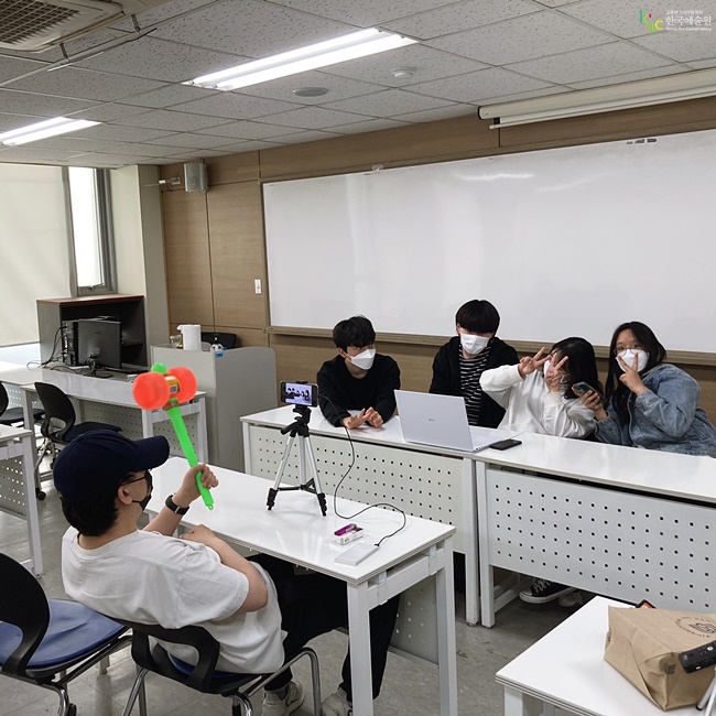 디베스 이미지