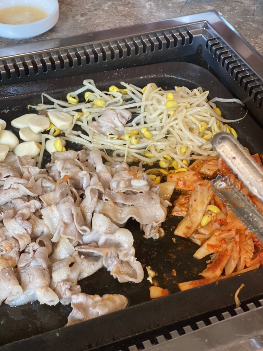 고인돌구들장삼겹살 이미지