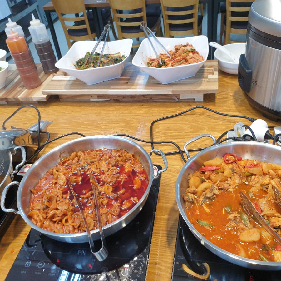 대박한식뷔페 이미지