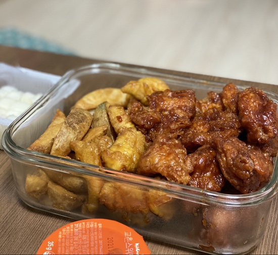 알맹치킨 이미지
