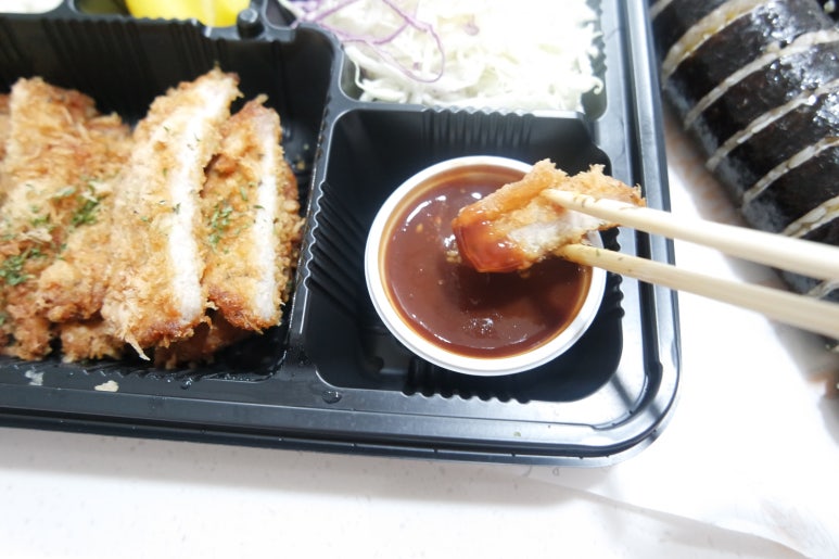 정성스러운김밥 이미지