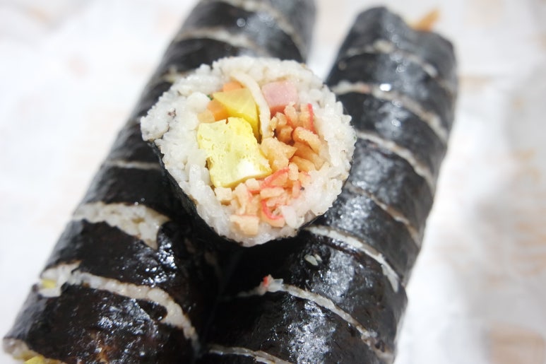 마녀김밥 이미지